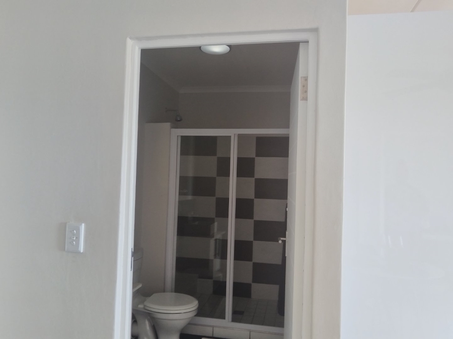 2 Bedroom Property for Sale in Table View Western Cape